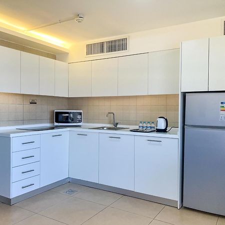 Triple A Hotel Suites Ammán Kültér fotó